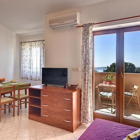 Apartments Ulika Медулин Екстер'єр фото