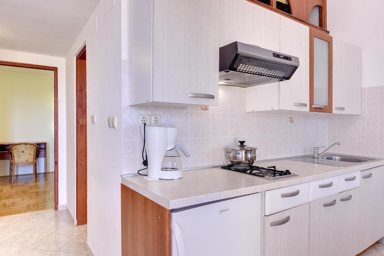 Apartments Ulika Медулин Екстер'єр фото