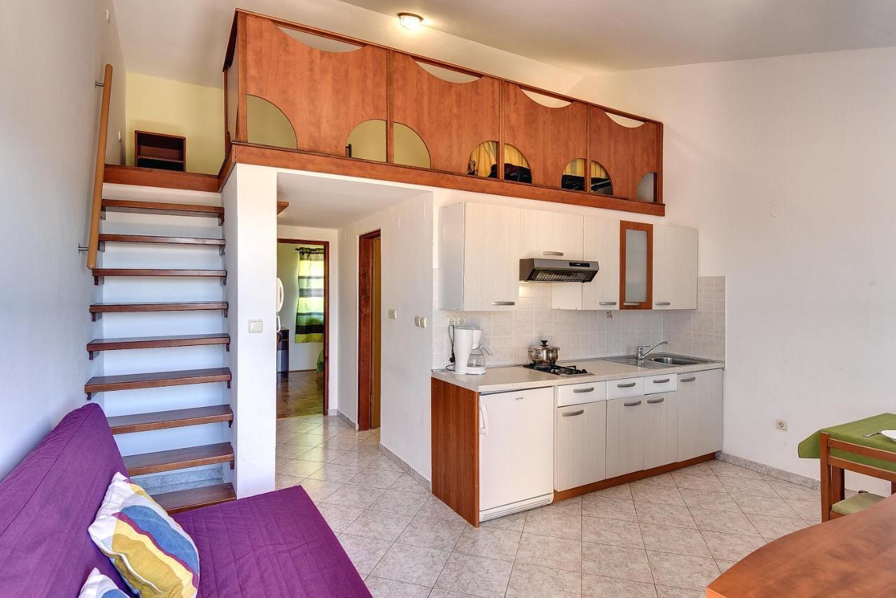 Apartments Ulika Медулин Екстер'єр фото