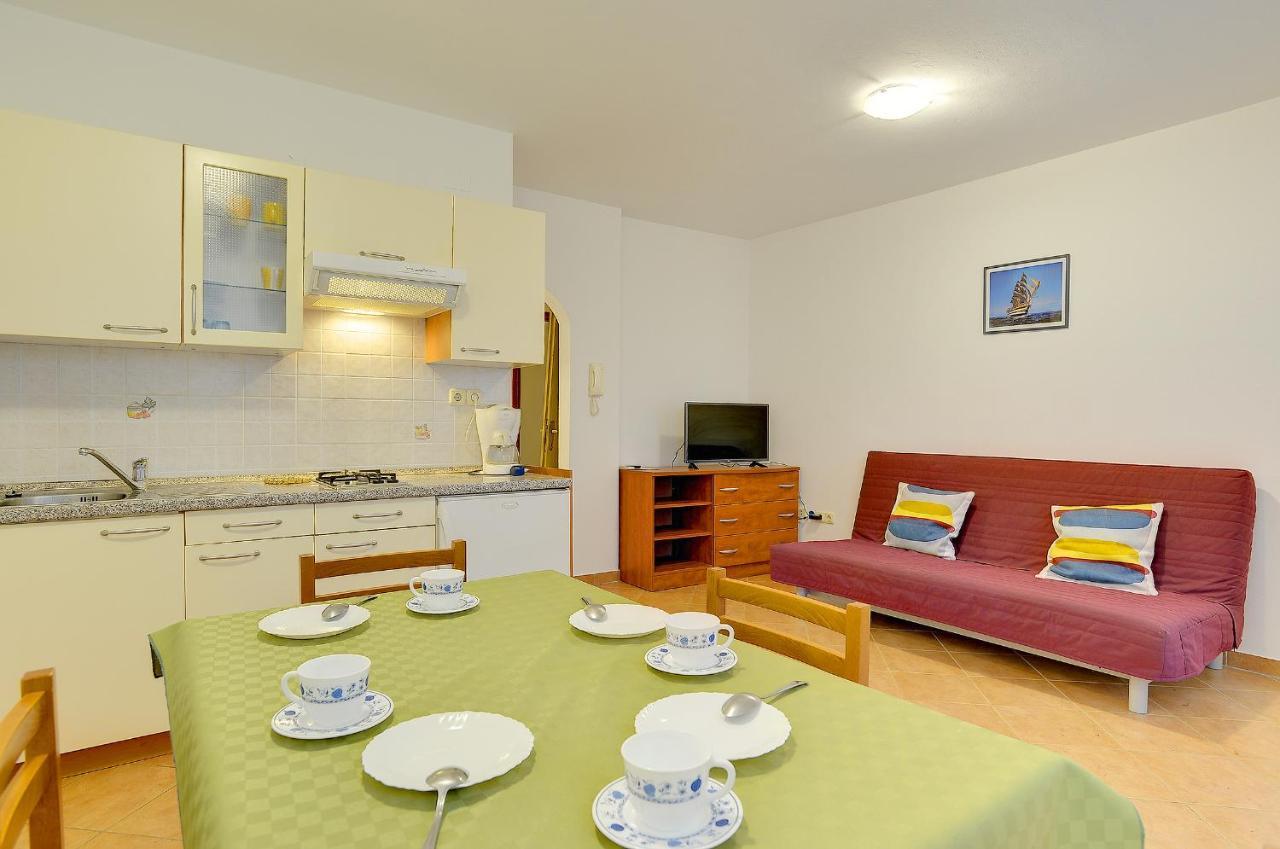 Apartments Ulika Медулин Екстер'єр фото