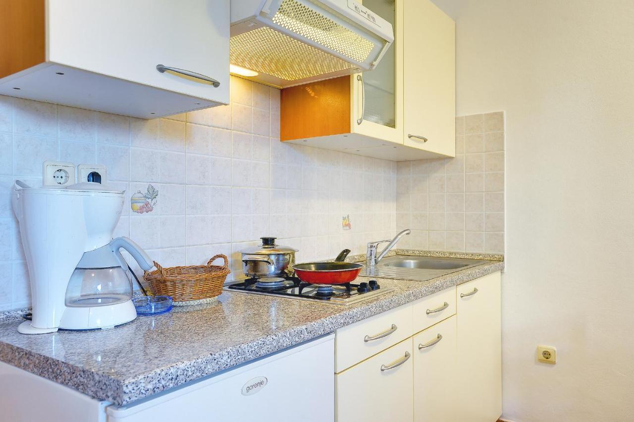 Apartments Ulika Медулин Екстер'єр фото